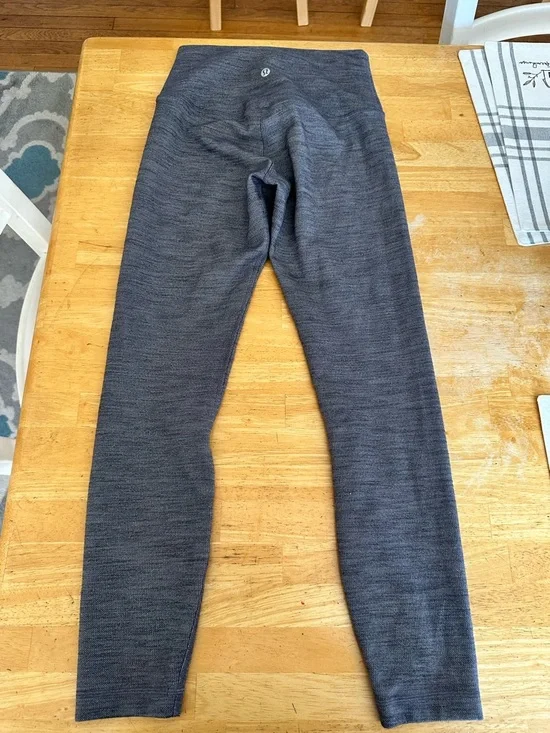 Lululemon align leggings size 4 - Picture 3 of 4